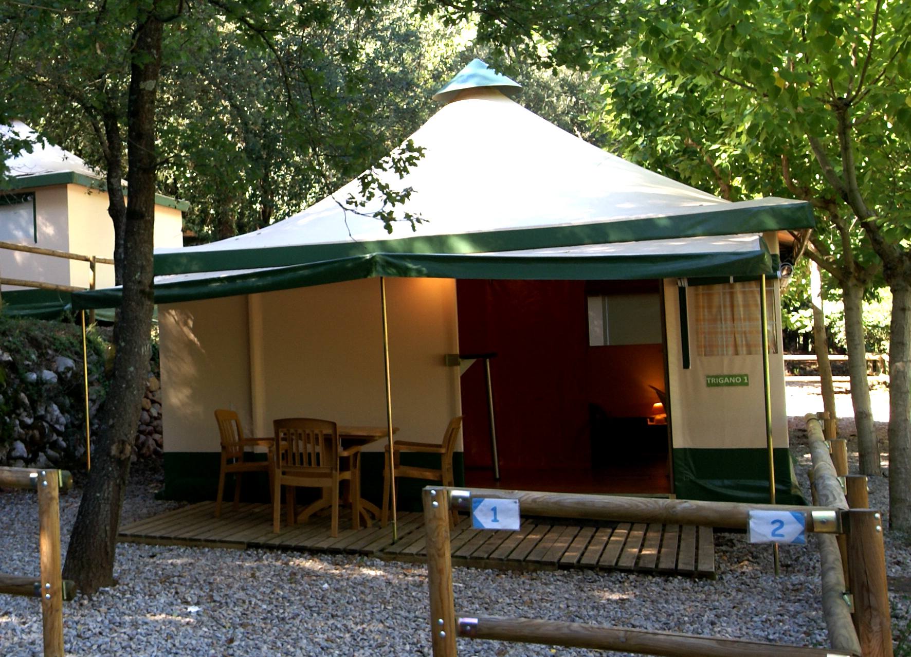 camping bassegoda park 2360 